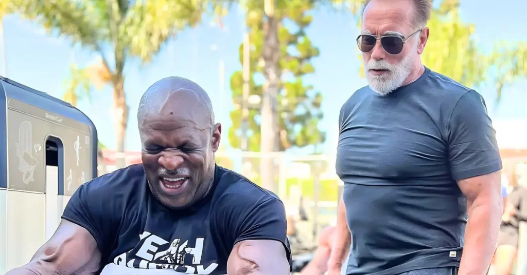 Ronnie Coleman and Arnold Schwarzenegger Train Together at Gold’s Gym Venice